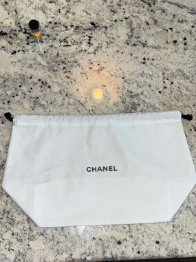 CHANEL White Drawstring Cosmetic Pouch